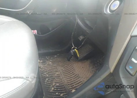 2017 Hyundai Santa Fe Limited Ultimate из США, поврежденный, VIN KM8SRDHF5HU172149